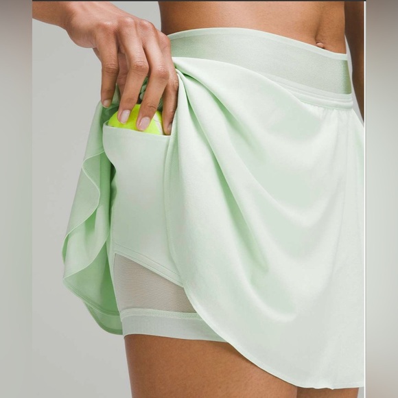 NWT Lululemon Court Rival High-Rise HR Skirt in Kohlrabi Green. Size 4. - Picture 2 of 11